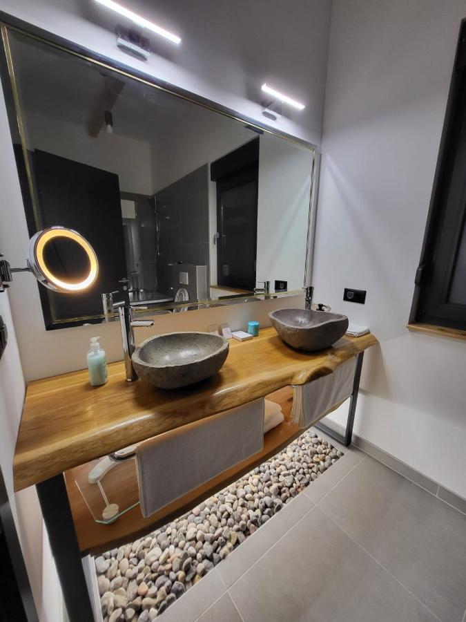 House Momentum Villa Lovinac (Lika-Senj)