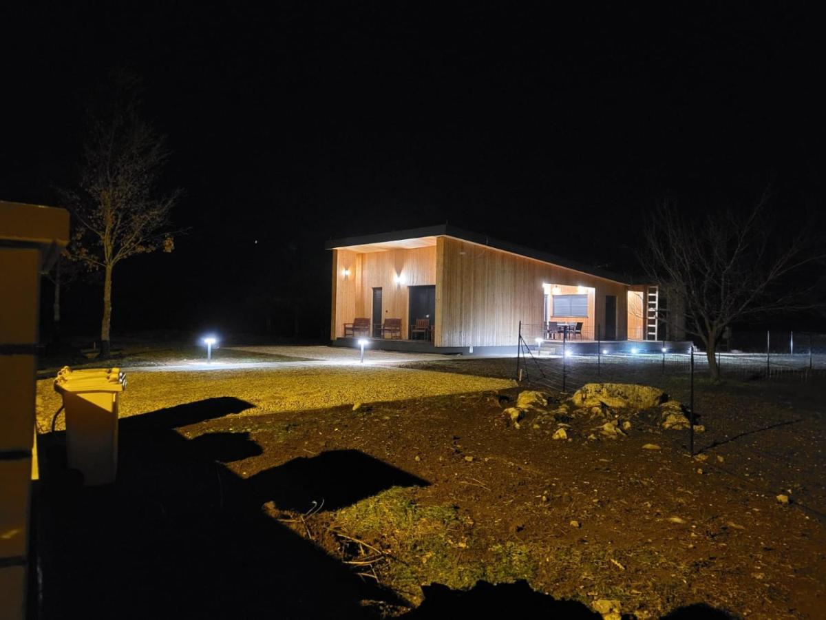House Momentum Villa Lovinac (Lika-Senj)