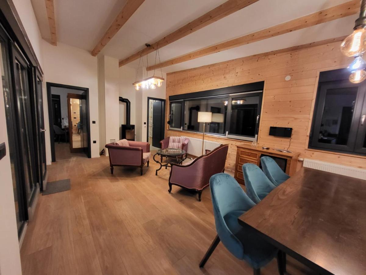 House Momentum Villa Lovinac (Lika-Senj)