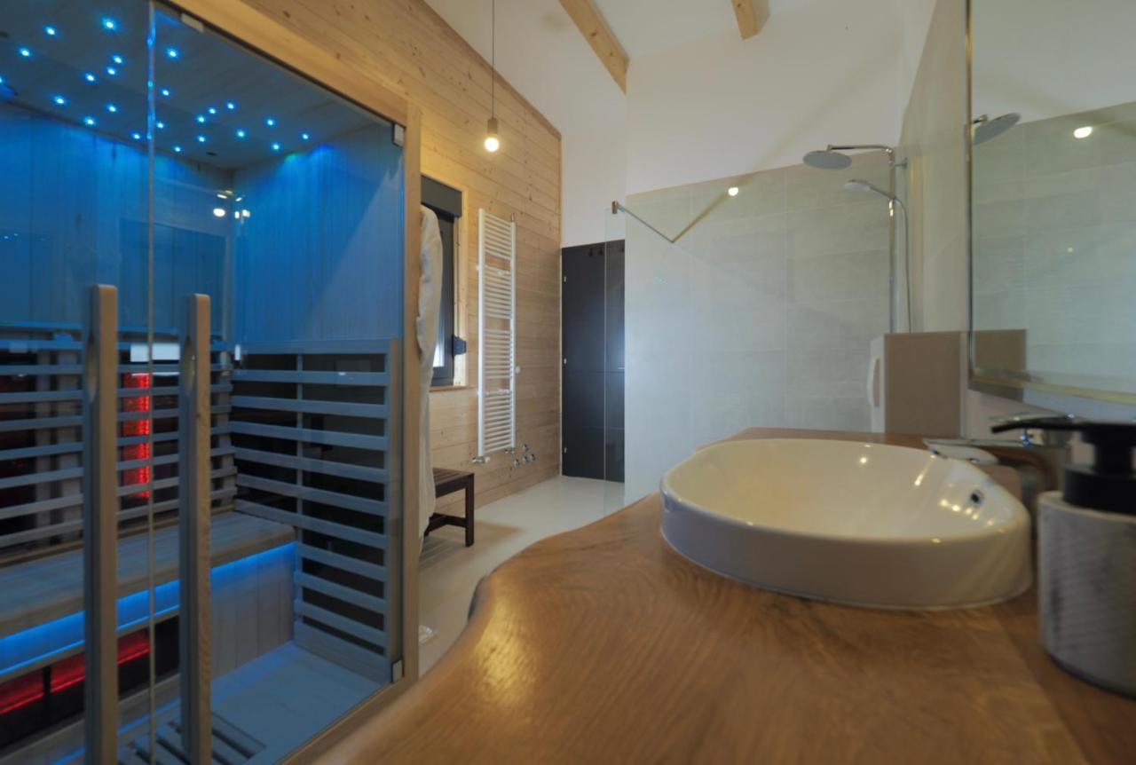 Villa House Momentum Lovinac (Lika-Senj)