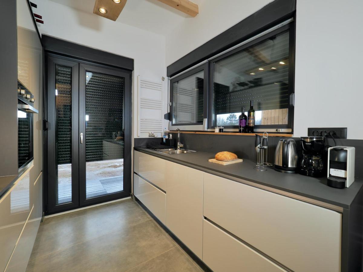 Villa House Momentum *